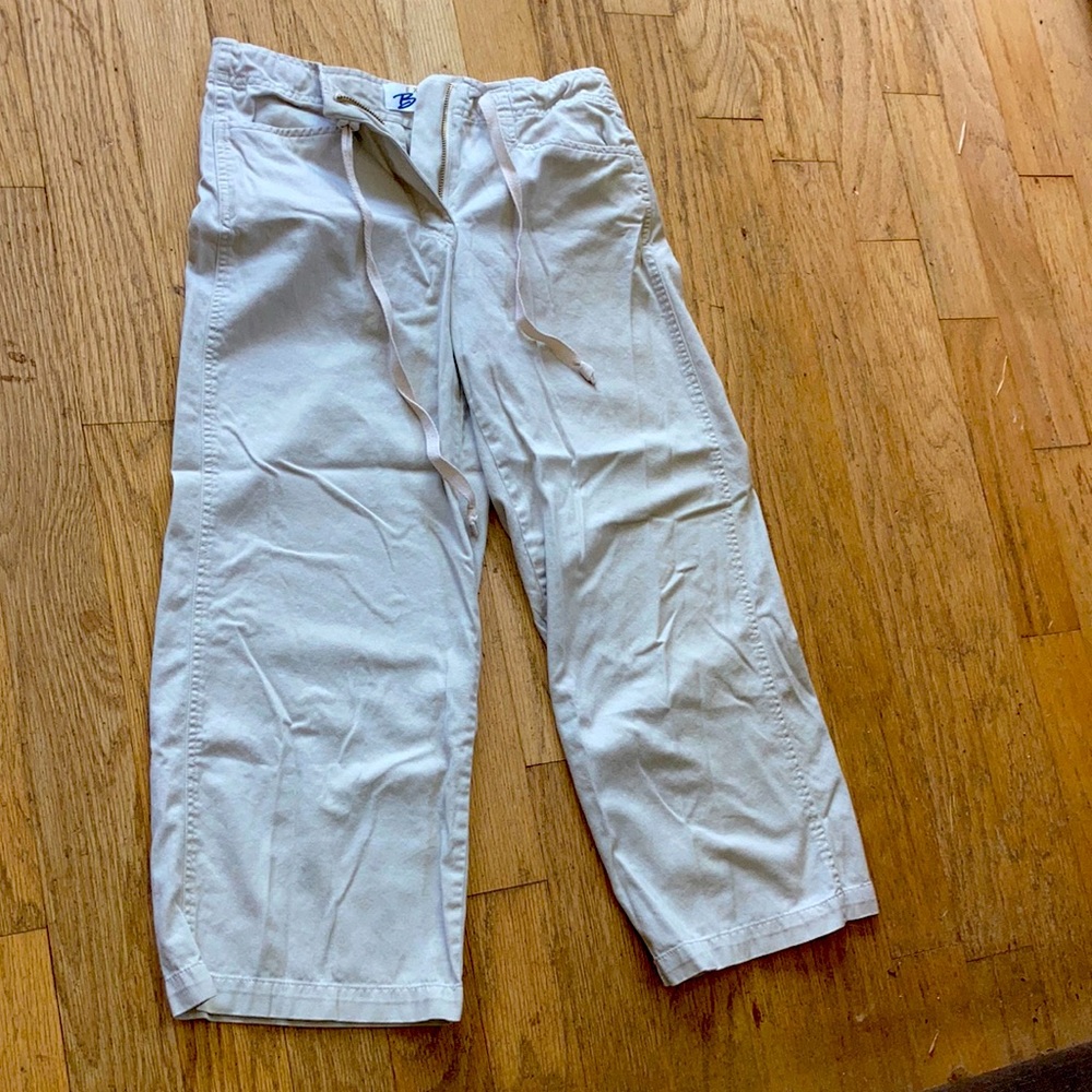 Express women’s Capris cropped pants